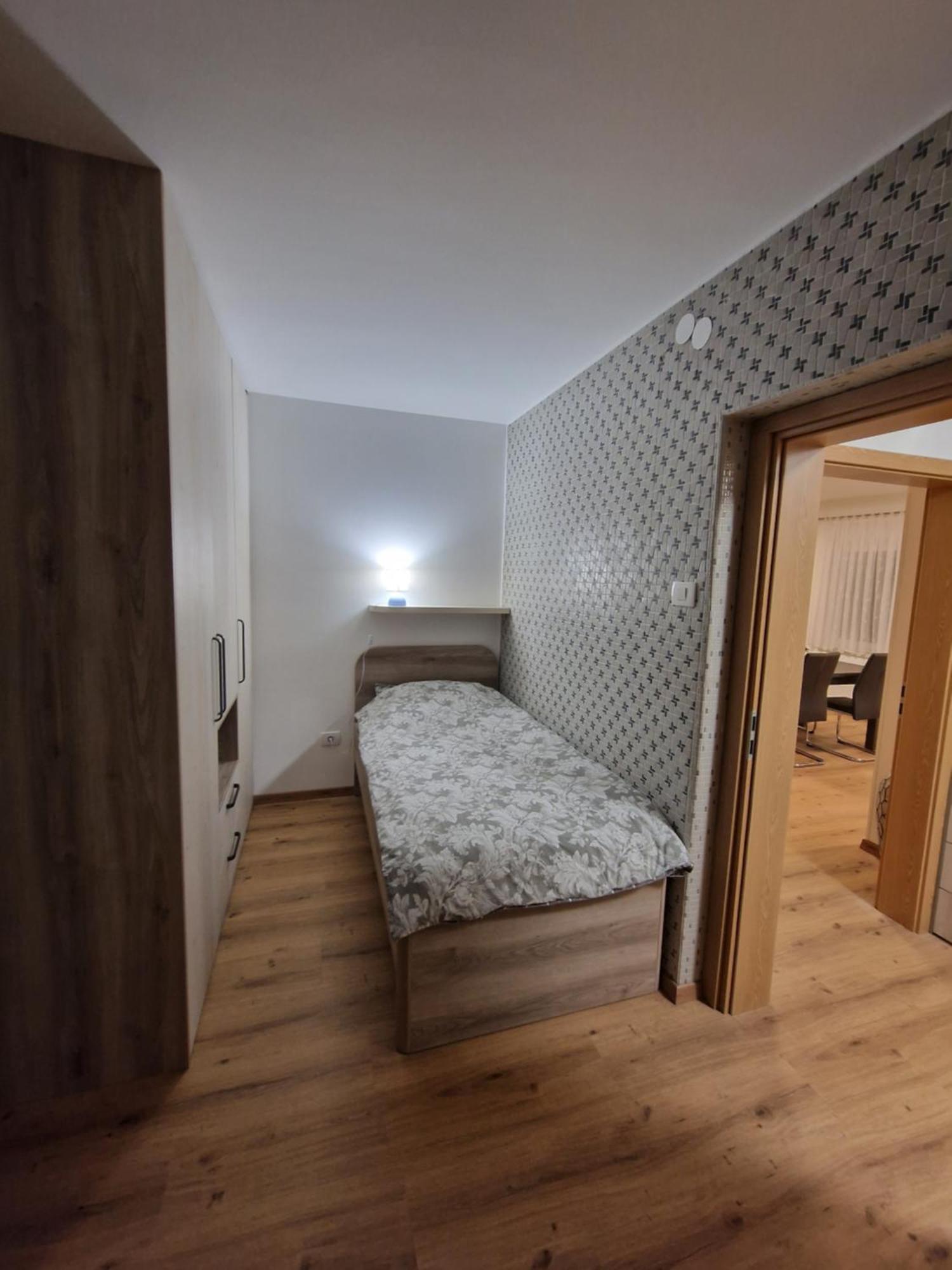 Vila Lastovka Ljubljana Exterior foto