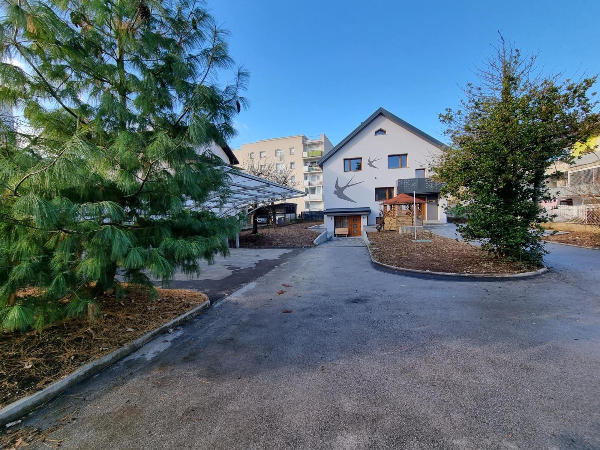 Vila Lastovka Ljubljana Exterior foto